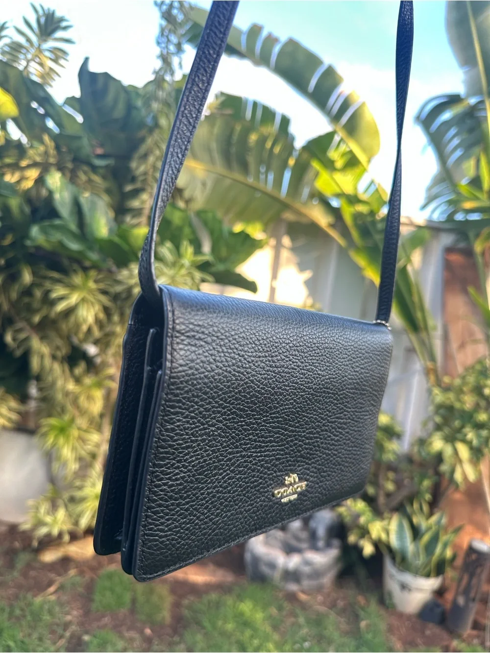 Coach sleek minimalist